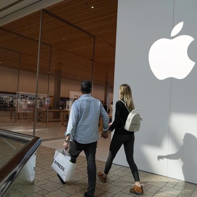 Apple now requires court orders in U.S. to access push notification data